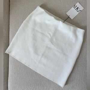 Zara Ivory Slim Pencil Skirt